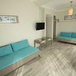 Sky Nova & Отель