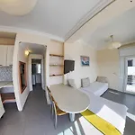 Sky Nova & Отель 3*