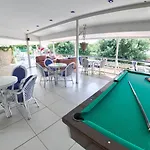 Sky Nova & فندق