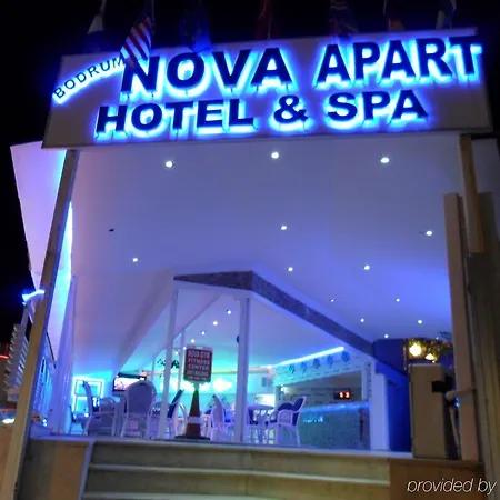 酒店 Sky Nova & 博德鲁姆