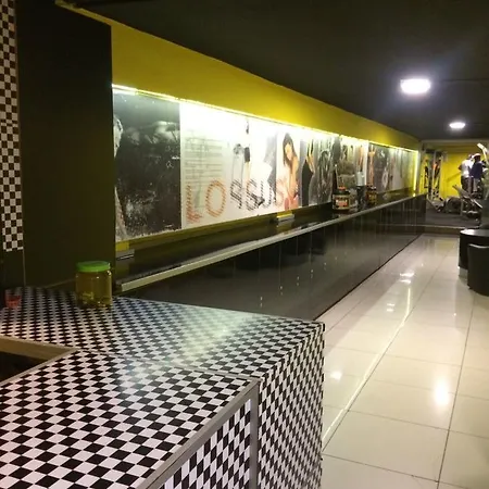 Sky Nova & 酒店