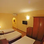 Sky Nova & 3*