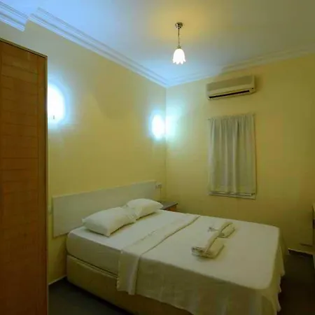 Hotell Sky Nova & 3*