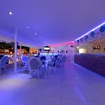 Sky Nova & 3*