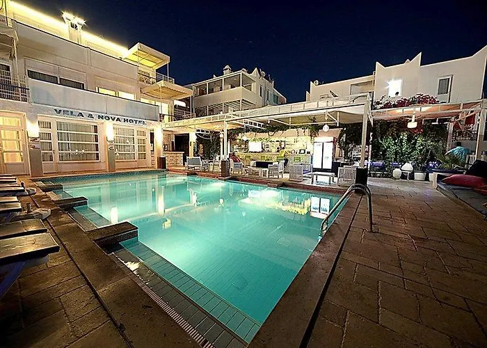 Sky Nova & בודרום