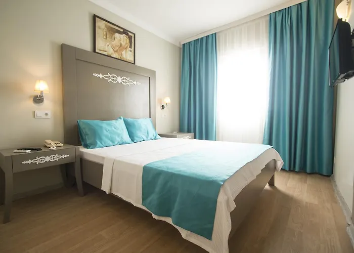 Sky Nova & בודרום